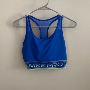 Nike Pro Sports Bra